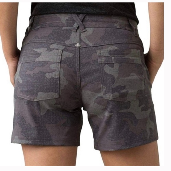 PRANA Olivia Cargo Shorts Gravel Camo Size 6 5 Inch Inseam - Picture 2 of 10